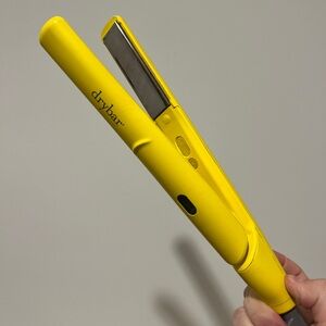 Drybar flat iron